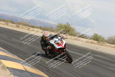 media/May-05-2025-Moto Forza (Mon) [[3c1838c5e5]]/2-B Group/Session 2 (Turn 7 Inside)/